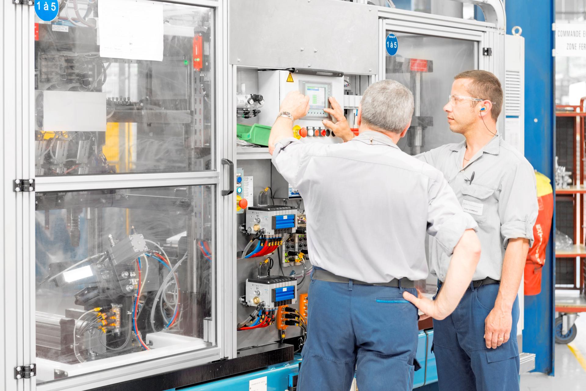 Photos de deux formateurs